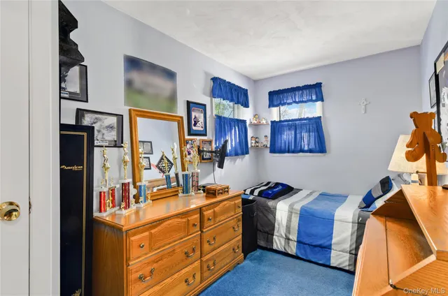 $599,000 | 25 45th Street, Islip, NY 11751