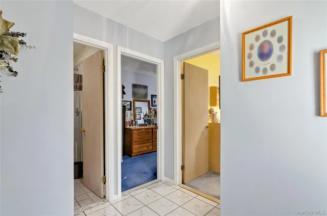 $599,000 | 25 45th Street, Islip, NY 11751