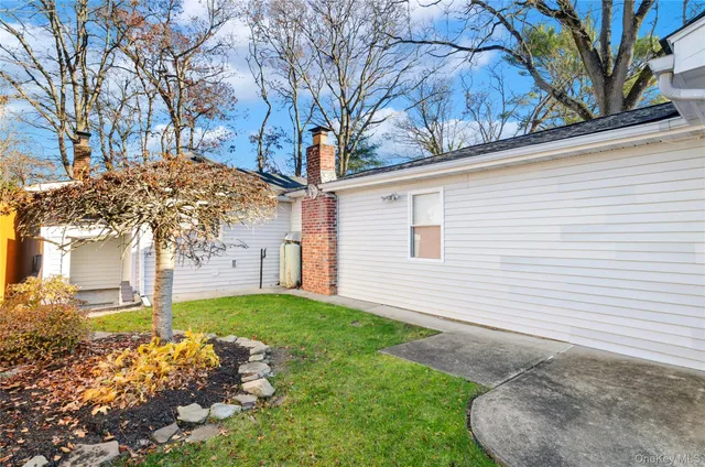 $599,000 | 25 45th Street, Islip, NY 11751