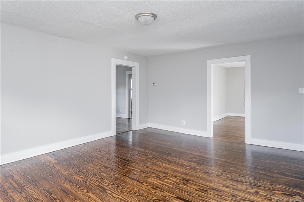 10 Hickory Tree Road Asheville, NC 28805 - Photo 9 of 19 Gallery Image 9