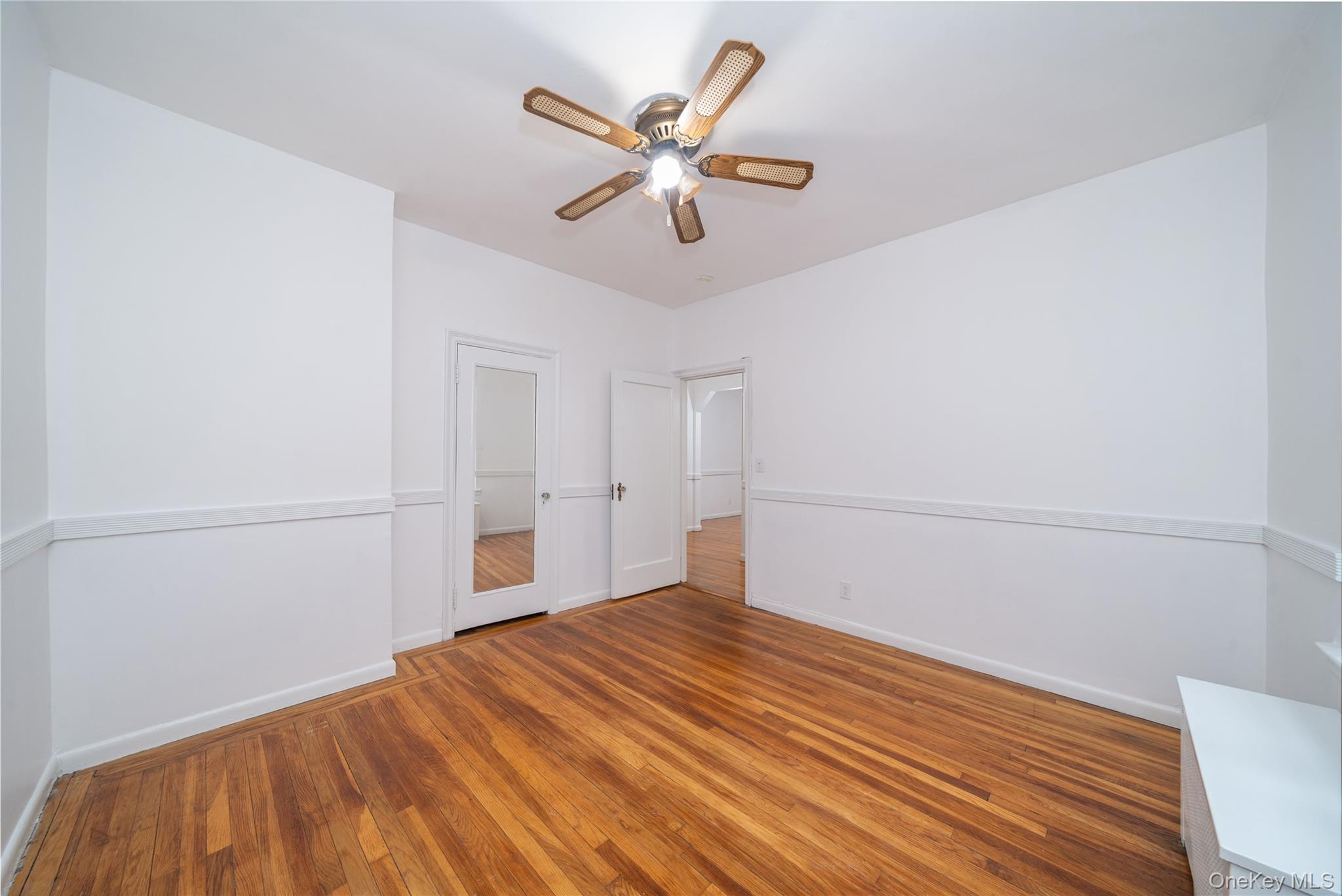 45 Pondfield Road West, Unit 1G Bronxville, NY 10708 - Photo 13 of 17 Bedroom