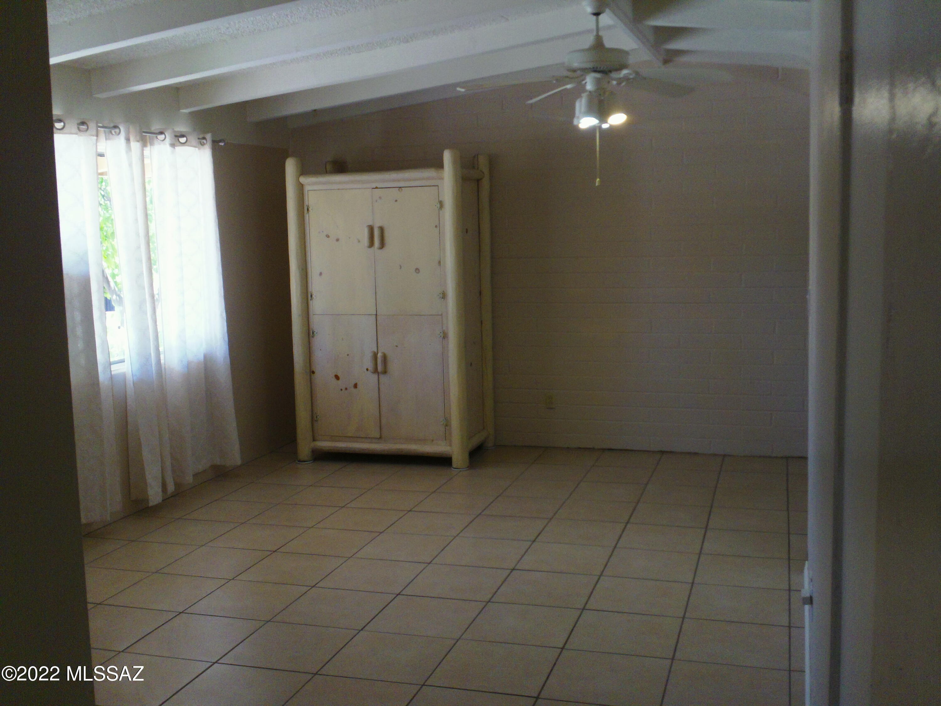 5901 North Oracle Road, Unit 13 Tucson, AZ 85704 - Photo 2 of 37 Gallery Image 2