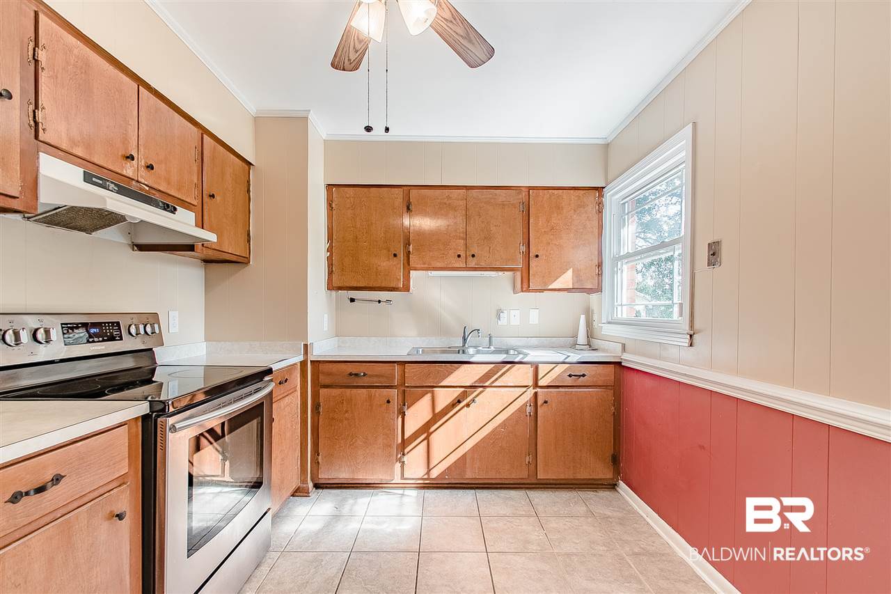 4933 Bavarian Drive West Mobile, AL 36619 - Photo 7 of 36