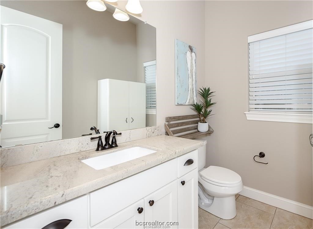 3549 Foxcroft Path Bryan, TX 77808 - Photo 10 of 20