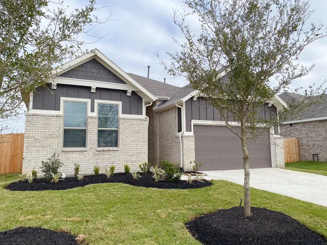 $5,000 | 4715 Purple Fountain Drive, Rosenberg, TX 77469