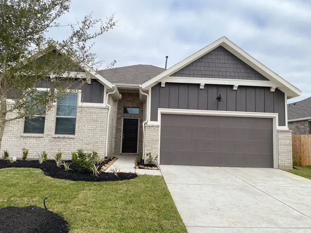 $5,000 | 4715 Purple Fountain Drive, Rosenberg, TX 77469