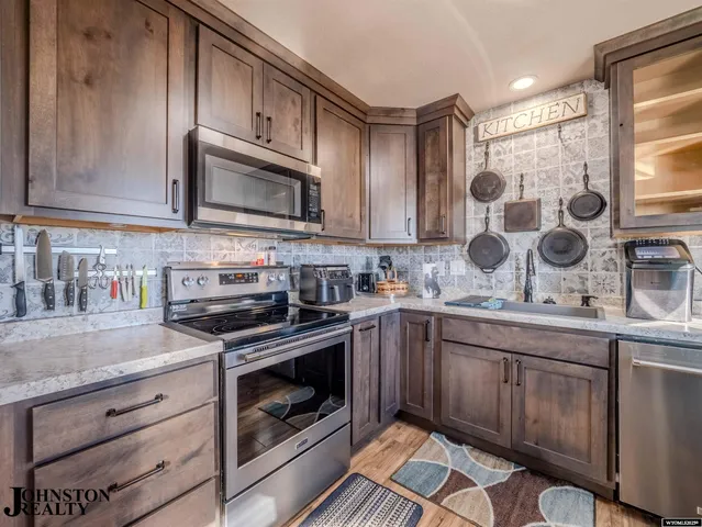 $410,000 | 12 North Badger Road, Glenrock, WY 82637