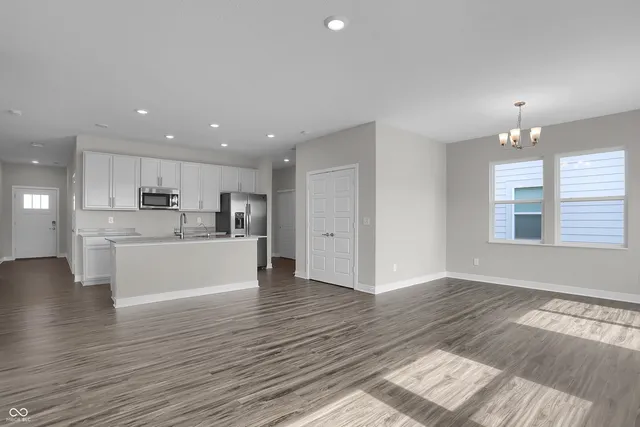 $278,995 | 5232 Foxley Pk Lane, Avon, IN 46123