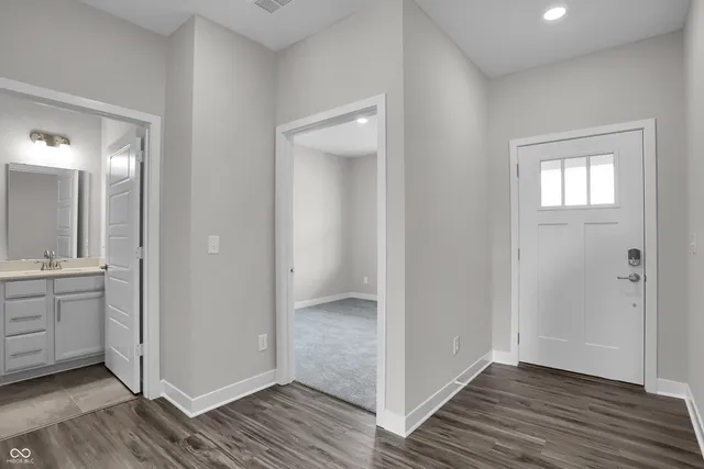 $278,995 | 5232 Foxley Pk Lane, Avon, IN 46123