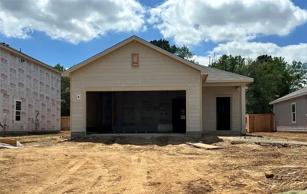 $234,990 | 31035 Gayle Prairie Oaks Street, Waller, TX 77484