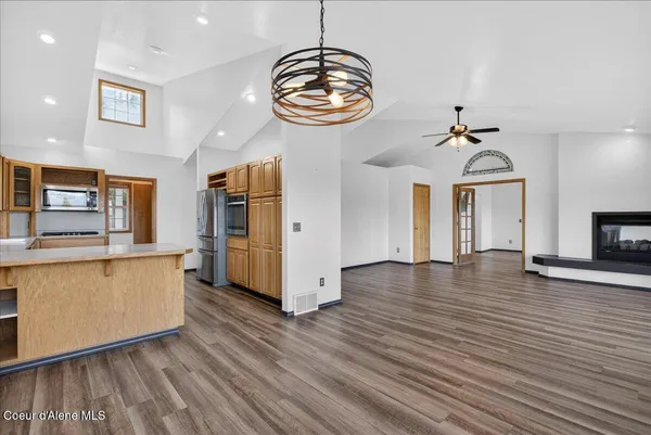 $785,000 | 6487 East Hayden Lake Road, Hayden, ID 83835