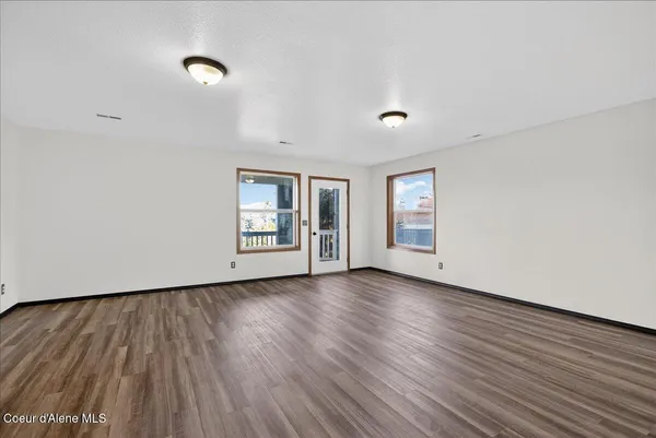 $785,000 | 6487 East Hayden Lake Road, Hayden, ID 83835