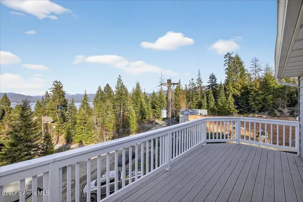 $785,000 | 6487 East Hayden Lake Road, Hayden, ID 83835