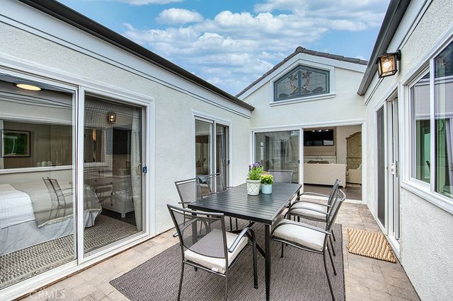 a view of outdoor space yard and patio