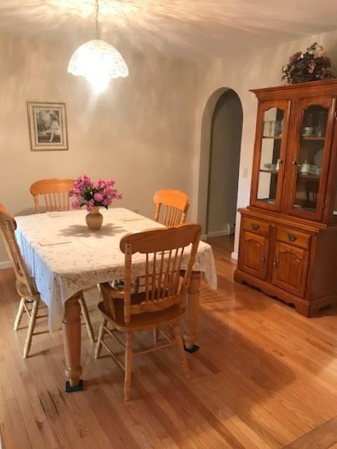 203 Waterville Road South China, ME 04358 - Photo 10 of 33 Formal dining room
