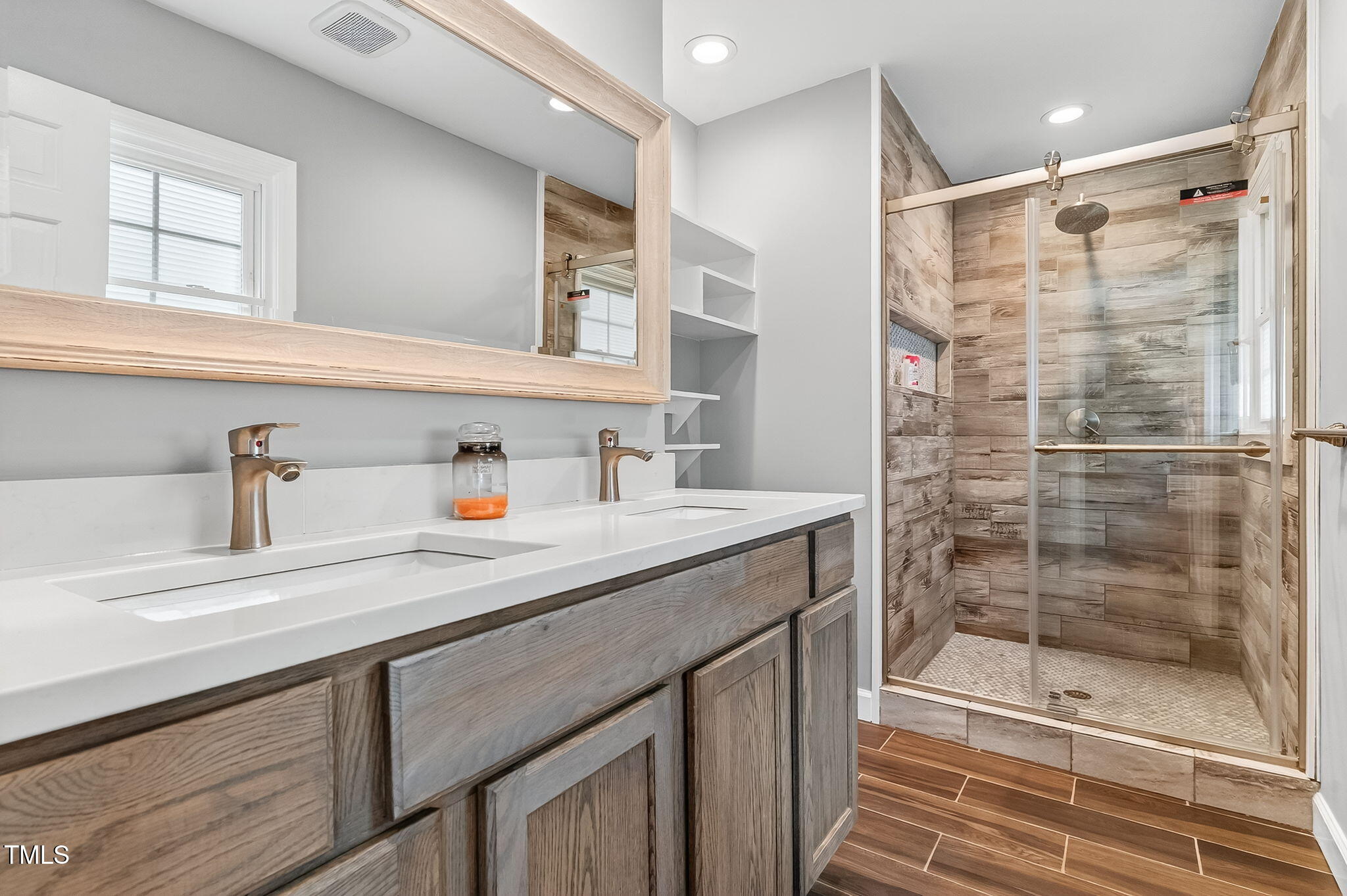 213 Southeast Maynard Road Cary, NC 27511 - Photo 21 of 37 25-web-or-mls-_DSC5935