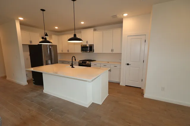 $369,900 | 690 Daniels Lake Lane, Dayton, TX 77535