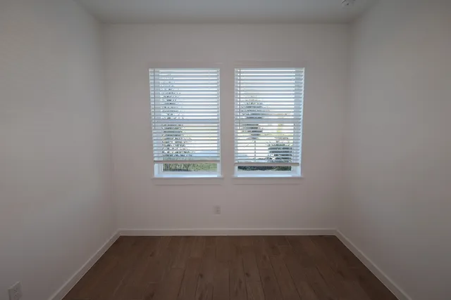 $369,900 | 690 Daniels Lake Lane, Dayton, TX 77535