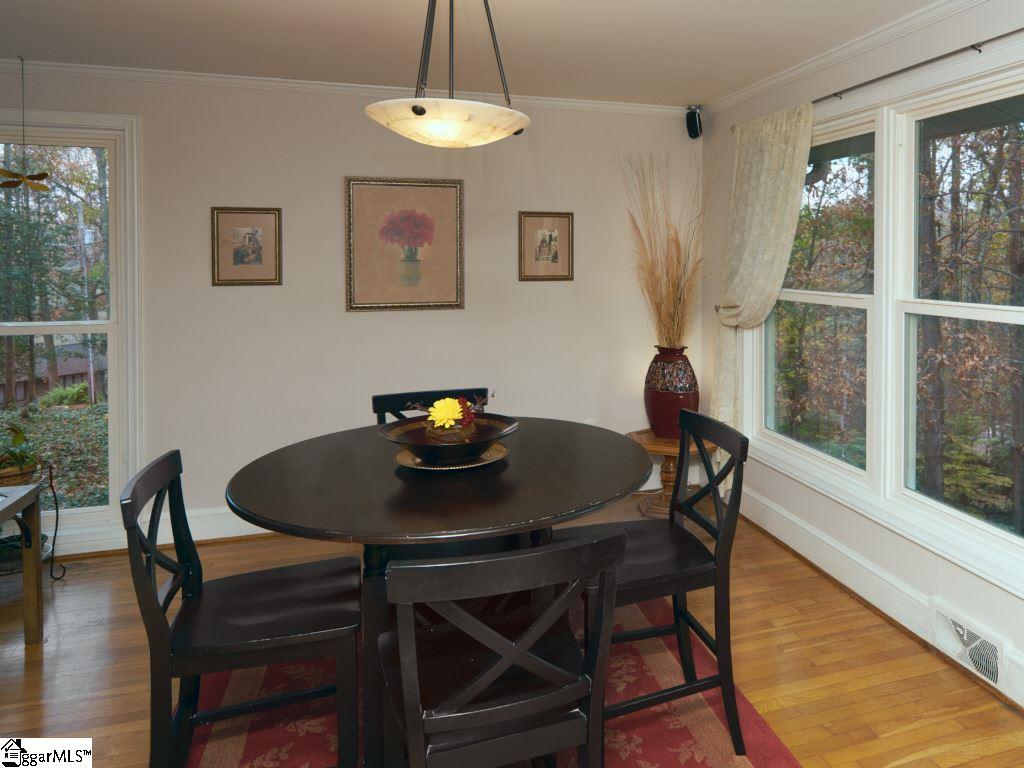 4 Rockmont Road Greenville, SC 29615 - Photo 10 of 33 Gallery Image 10