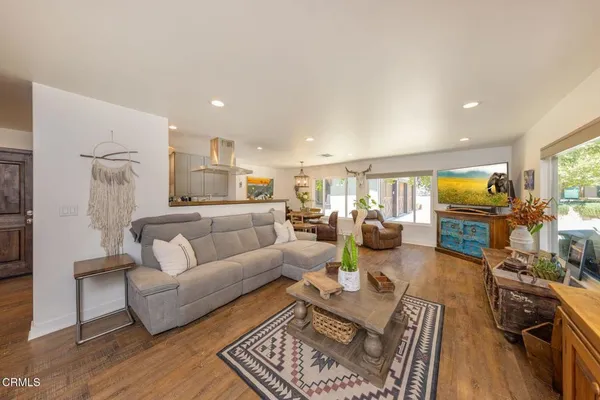 $2,950,000 | 1205 Country Club Drive, Ojai, CA 93023