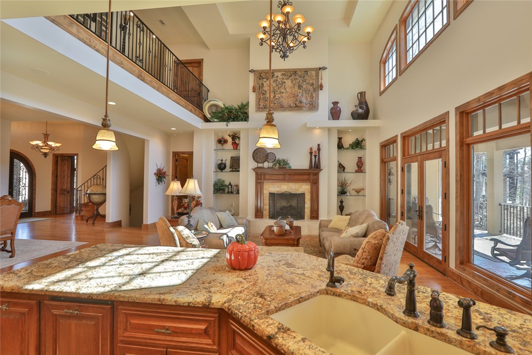 332 South Cove Road Sunset, SC 29685 - Photo 11 of 42