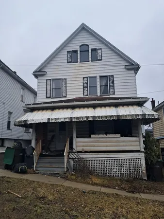 $25,000 | 706 12th Street, Franklin, PA 16323