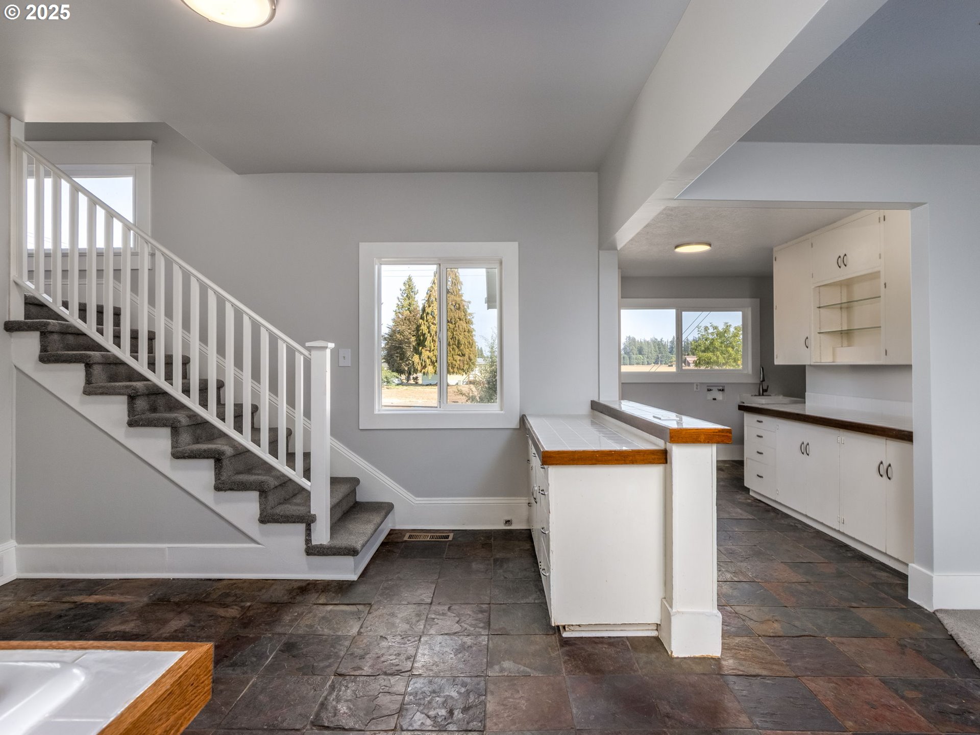 3000 Quinaby Road Northeast Salem, OR 97303 - Photo 13 of 45 Kitchen/Nook