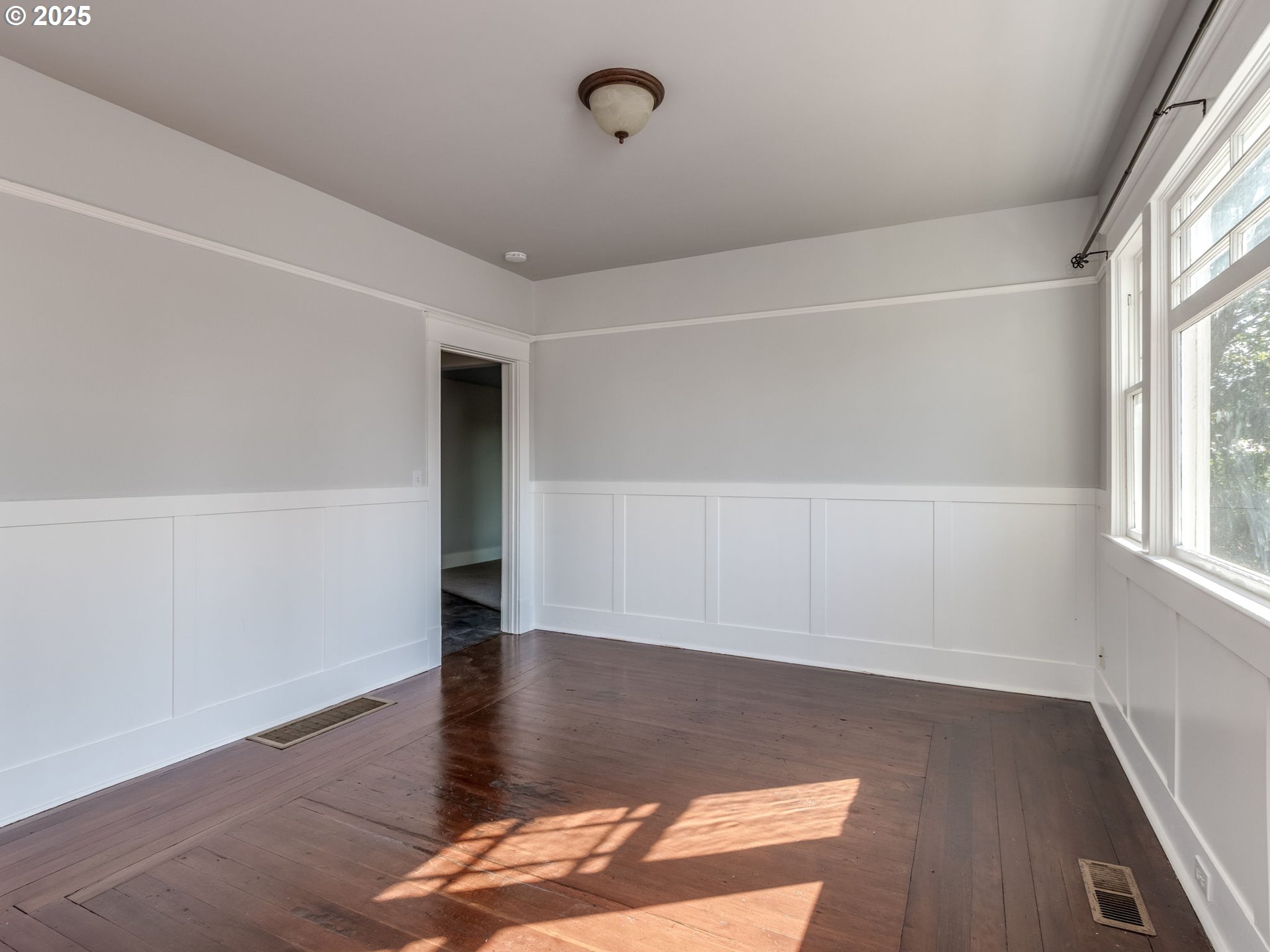 3000 Quinaby Road Northeast Salem, OR 97303 - Photo 10 of 45 Dining Room