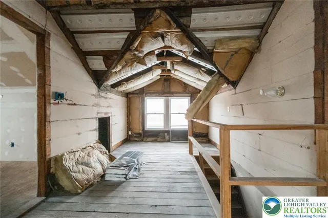 $219,500 | 446 Williams Street, Easton, PA 18042