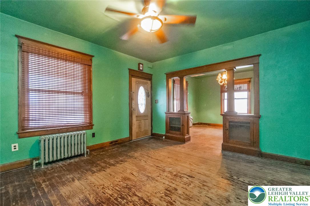 446 Williams Street Easton, PA 18042 - Photo 5 of 38