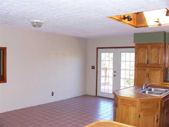 7615 Chadwick Road Gambier, OH 43022 - Photo 4 of 7 Gallery Image 4