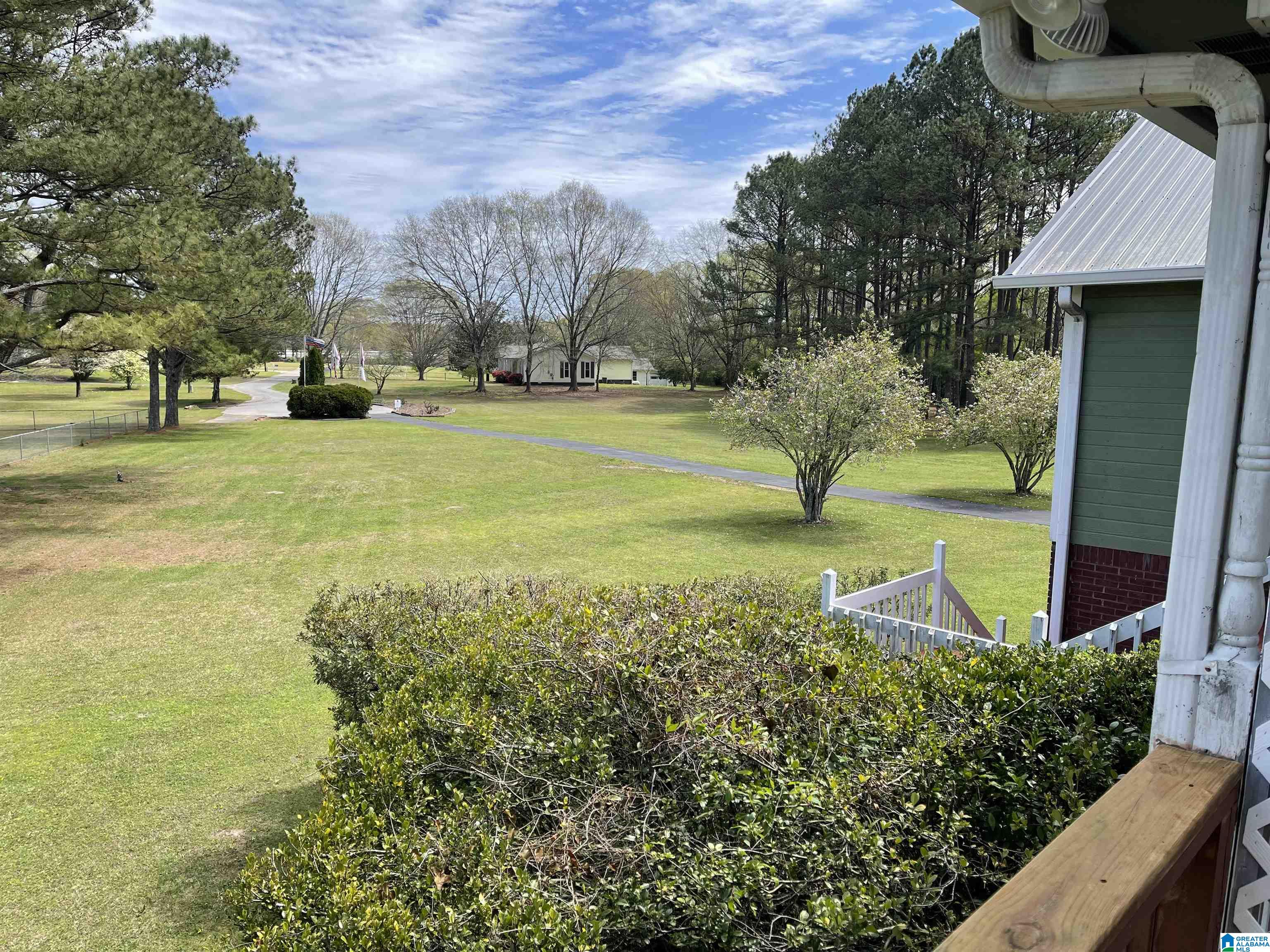 207 Sycamore Lane Alabaster, AL 35007 - Photo 2 of 25