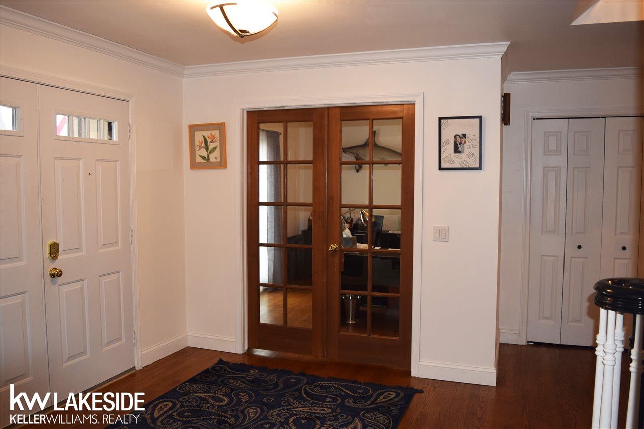 3199 Salem Drive Rochester, MI 48306 - Photo 5 of 64 31315844-4.JPG