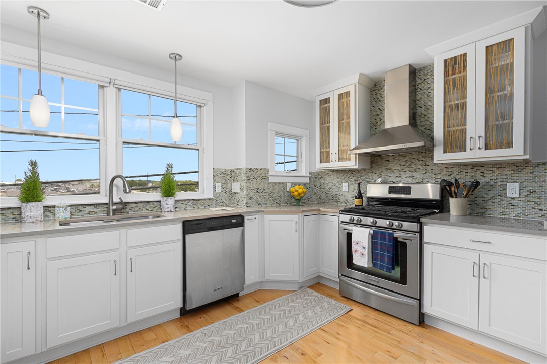236 Sand Hill Cove Road, Unit B4 Narragansett, RI 02882 - Photo 11 of 38