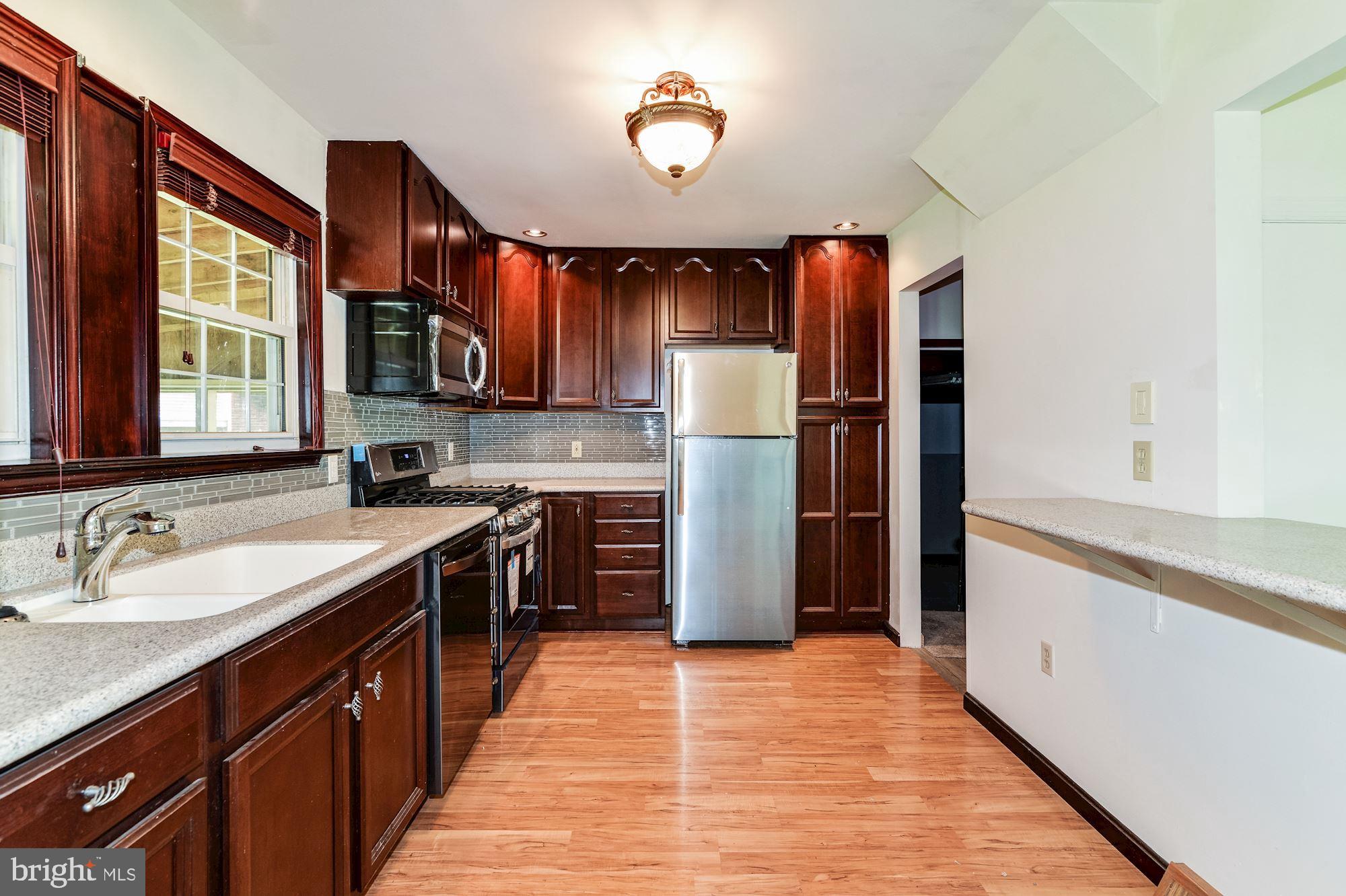 301 Madison Road Mantua, NJ 08051 - Photo 11 of 32 Gallery Image 11