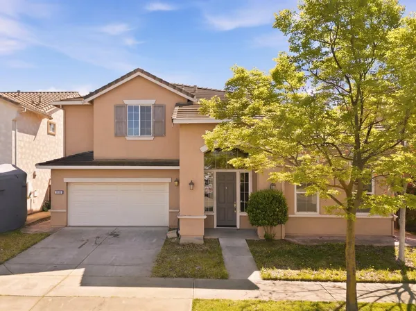 $685,000 | 2153 Saddlebrook Way, Oakdale, CA 95361