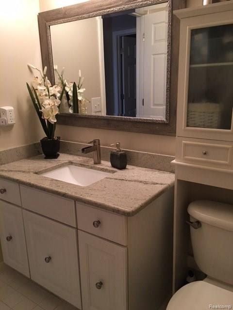 16842 Country Ridge Lane Macomb, MI 48044 - Photo 19 of 21 Gallery Image 19