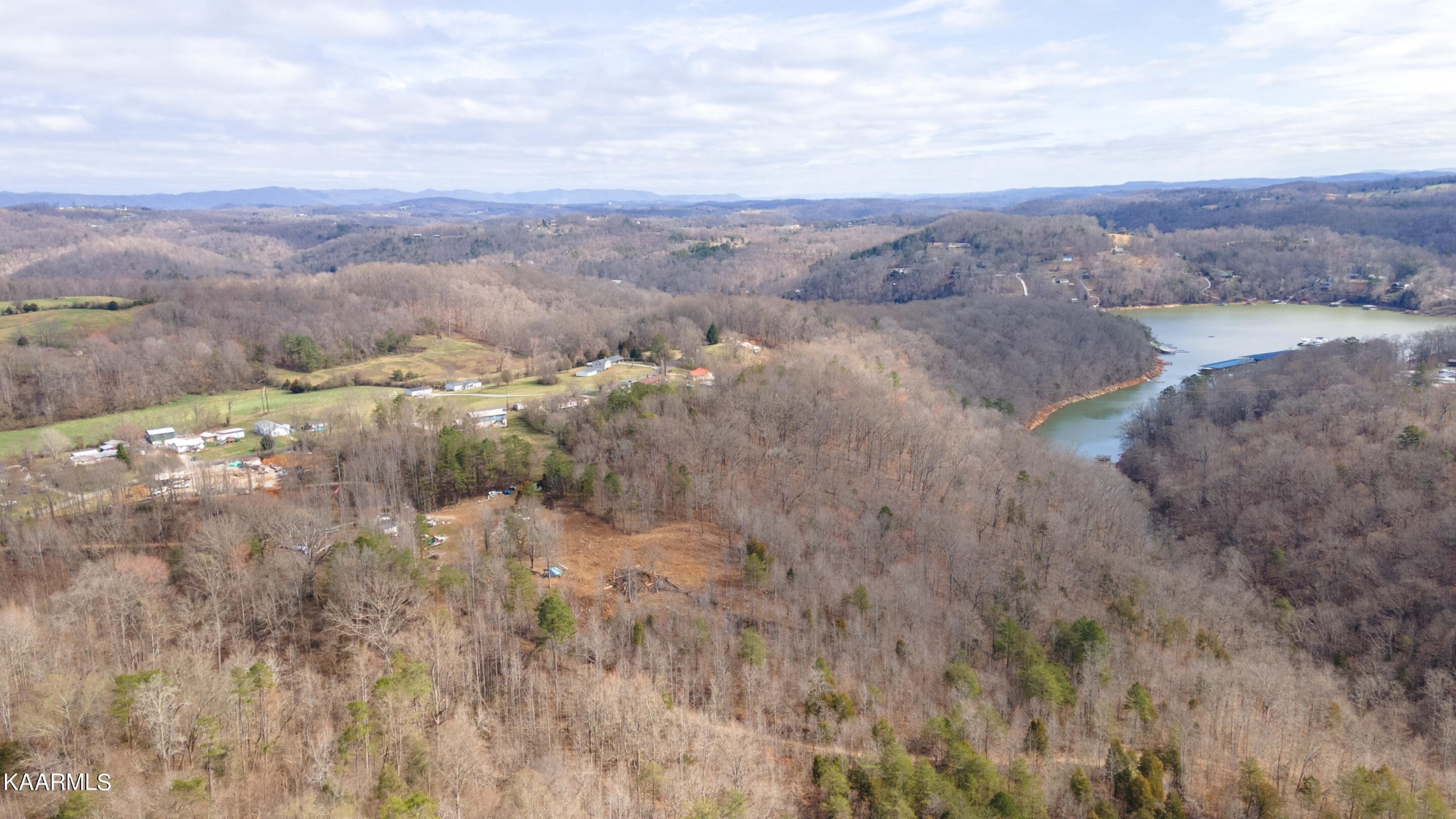 1844 Oak Grove Road Rocky Top, TN 37769 - Photo 25 of 27 Gallery Image 25