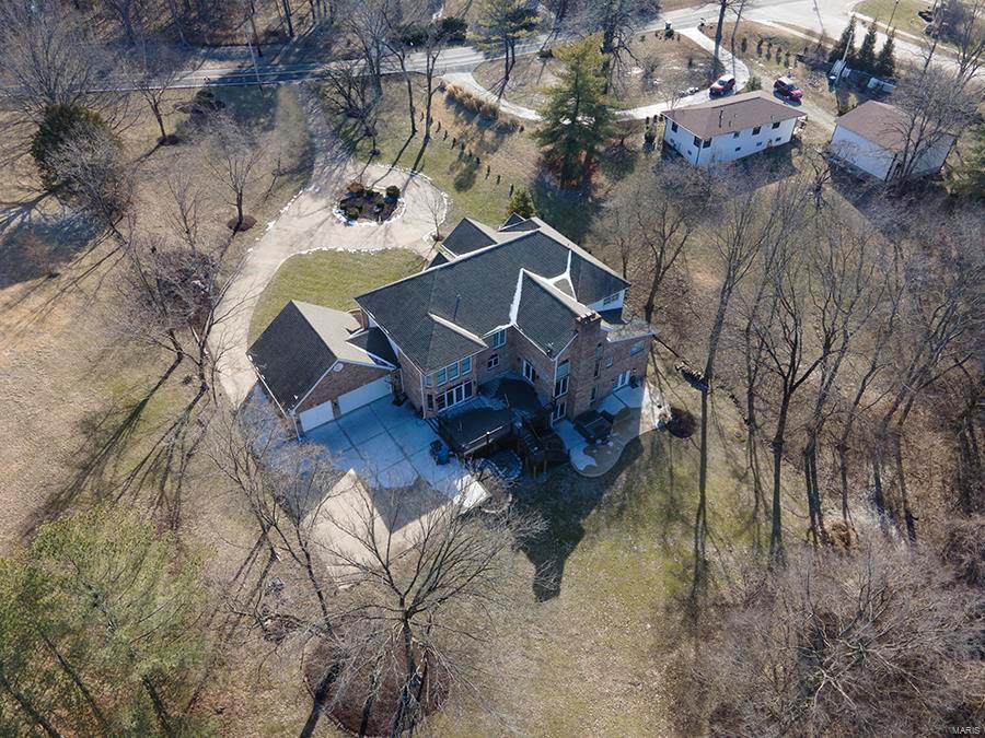 5451 Keller Road St. Louis, MO 63128 - Photo 10 of 81 Gallery Image 10
