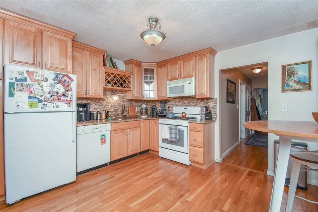 99 Bartlett Street, Unit 2 Boston, MA 02129 - Photo 5 of 17