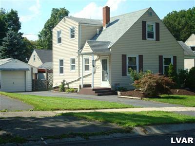 474 Willow Road Hellertown, PA 18055 - Photo 1 of 24 Gallery Image 1