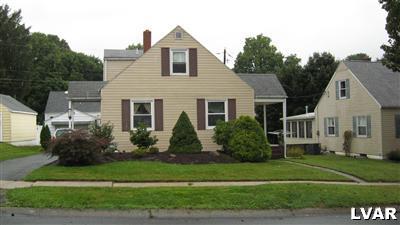 474 Willow Road Hellertown, PA 18055 - Photo 2 of 24 Gallery Image 2