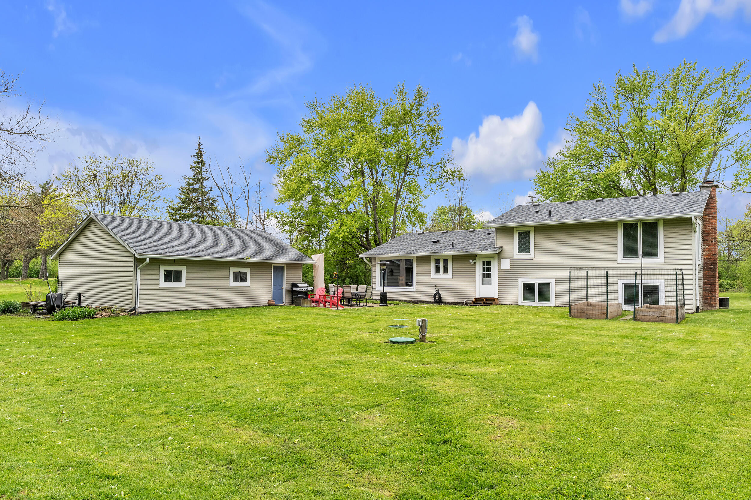1675 South Sheldon Road Canton, MI 48188 - Photo 37 of 44 sheldon-49