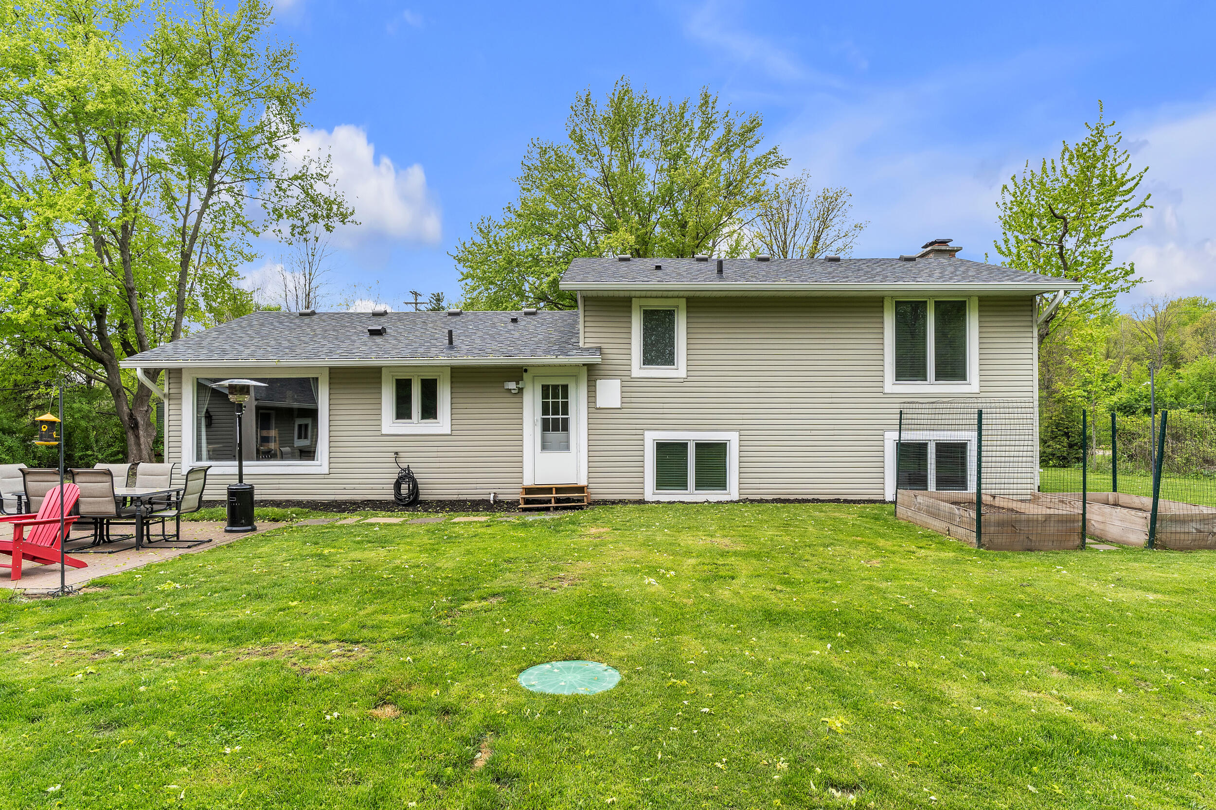 1675 South Sheldon Road Canton, MI 48188 - Photo 39 of 44 sheldon-47