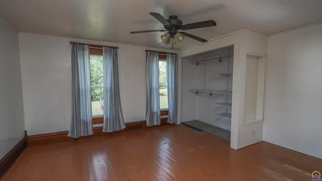 $160,000 | 320 West Street, Havensville, KS 66432