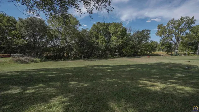 $160,000 | 320 West Street, Havensville, KS 66432