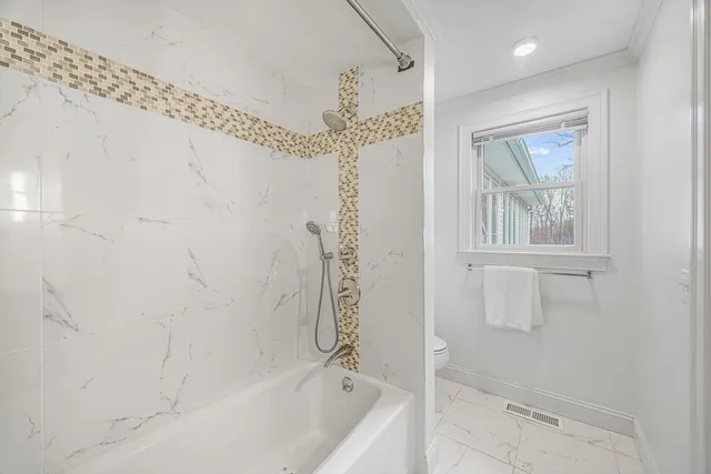 $599,900 | 87 Morgan Street, Granby, MA 01033