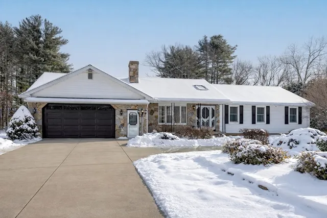 $599,900 | 87 Morgan Street, Granby, MA 01033