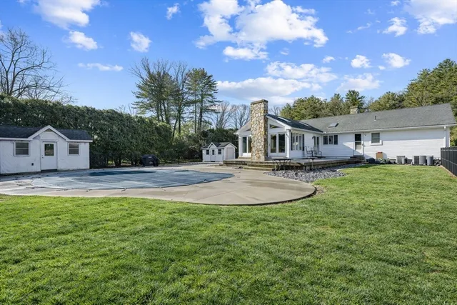 $599,900 | 87 Morgan Street, Granby, MA 01033