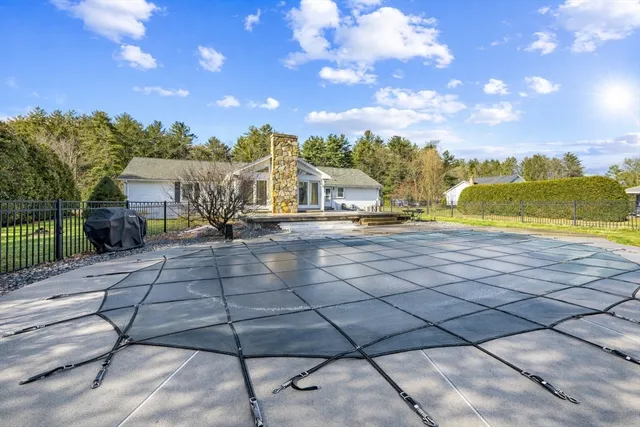 $599,900 | 87 Morgan Street, Granby, MA 01033